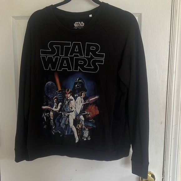 Mighty Fine Size L Classic Star Wars Sweater - Picture 1 of 3